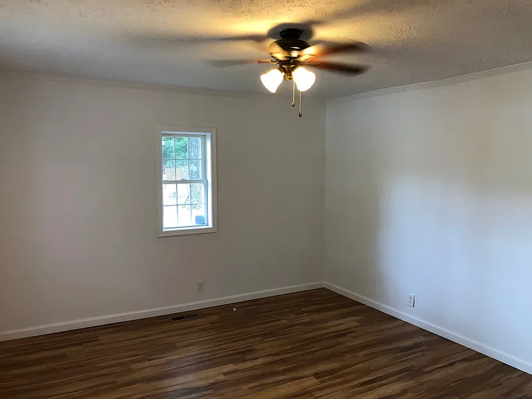 554 Lee Jackson Hwy — Photo 5