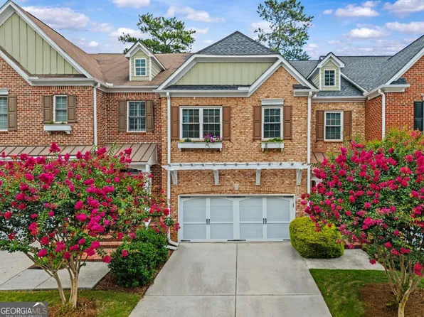 3475 Kiveton Dr, Peachtree Corners, GA 30092