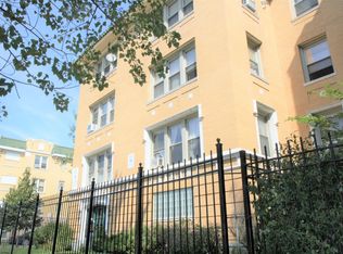 4855 N Kimball Ave #1B, Chicago, IL 60625