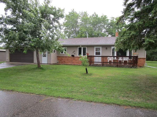 3307 Cedar Ln NW, Bemidji, MN 56601