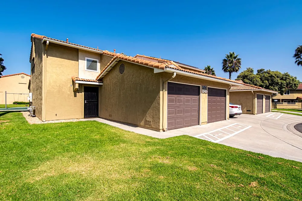 Silver Strand II - Military Housing — Photo 1