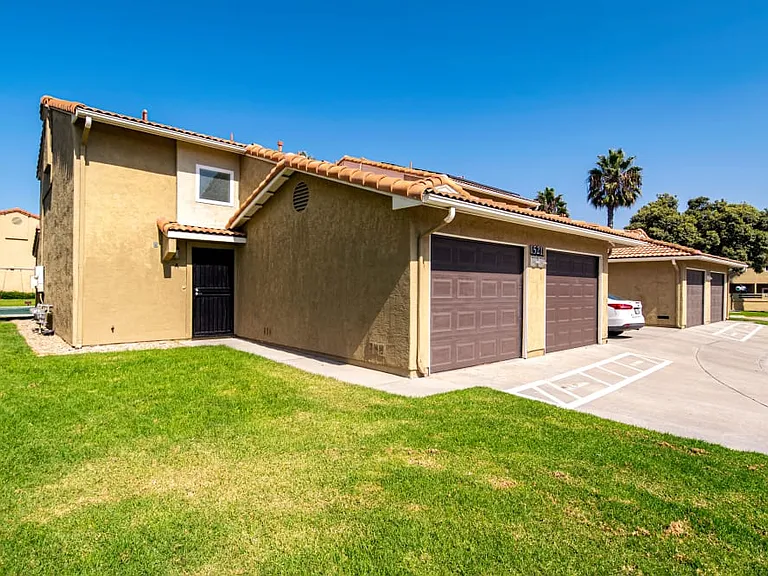 Silver Strand II - Military Housing — Photo 1