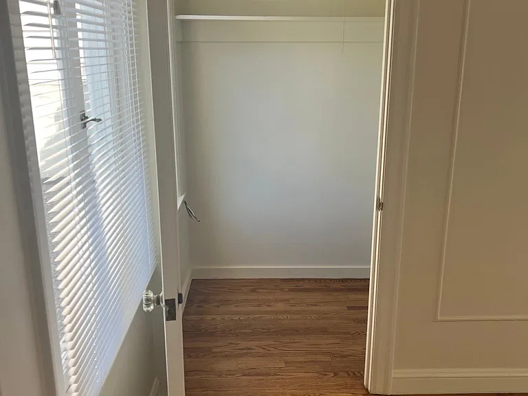 2645 Chestnut St — Photo 18