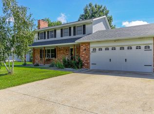 2330 Highview Rd, Mexico, MO 65265