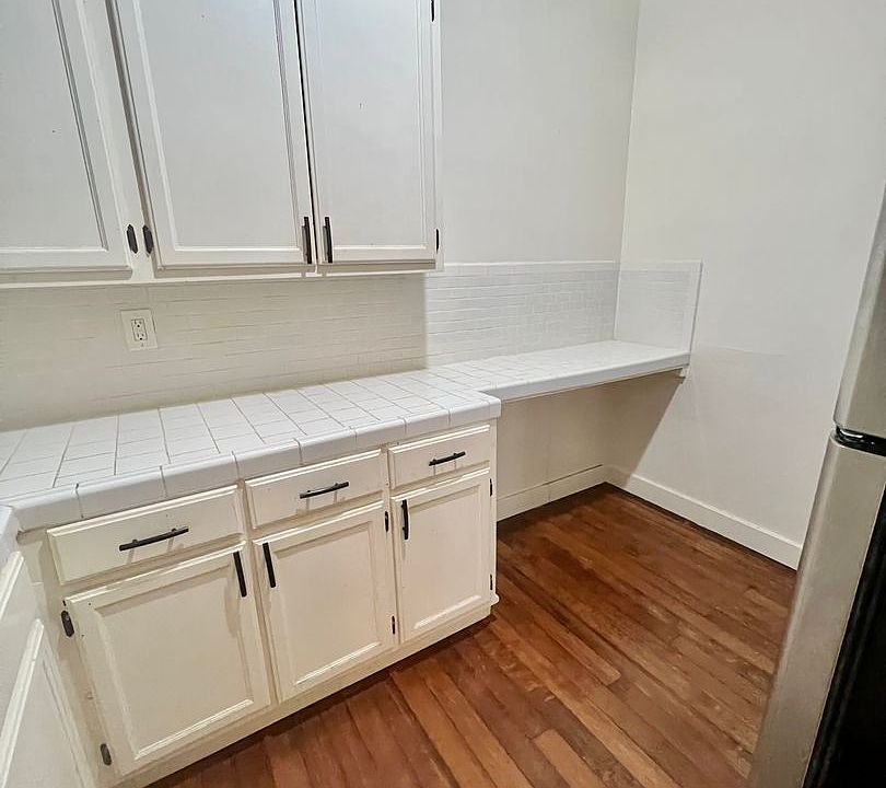 Historic, Spacious Studio With Lots Of Natural Light Home To Paramount Studios Starlets In The