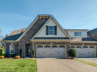 1022 Callaway Dr, Lebanon, TN 37087