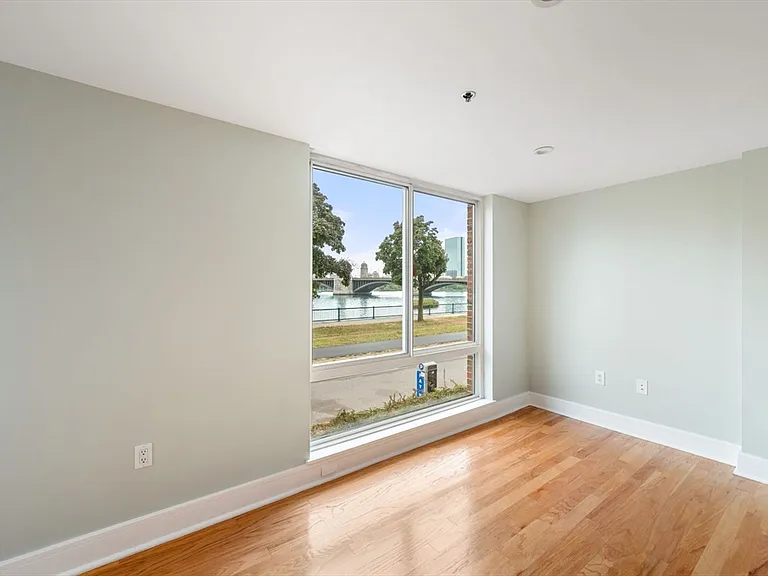75-83 Cambridge Pkwy #101 — Photo 8