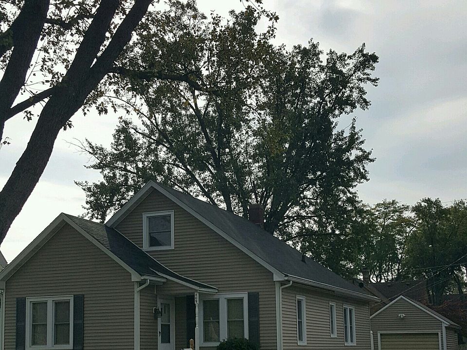 1st image of 409 Dupage St
