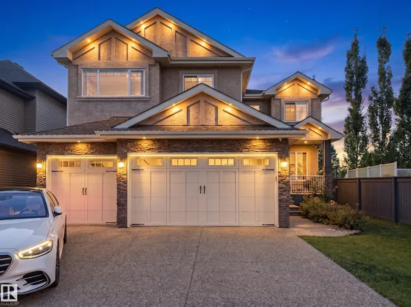 5410 McLuhan End NW, Edmonton, AB T6R 0P8