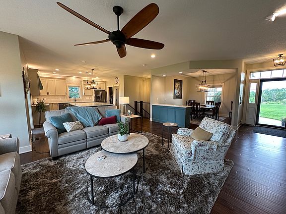 4th image of 4726 Cherrywood Ln