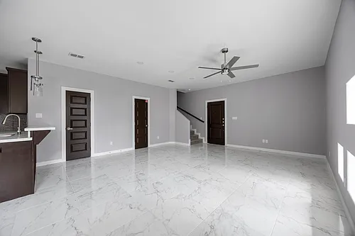 1305 E Daffodil Ave #D Photo 1