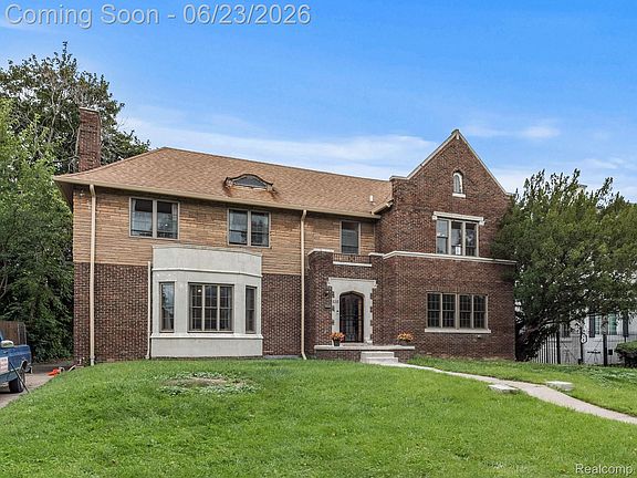 2nd image of 535 Arden Park Blvd