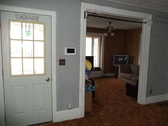 2nd image of 319 Middlebury St