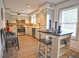2405 Jacquelyn Dr, Pearland, TX 77581