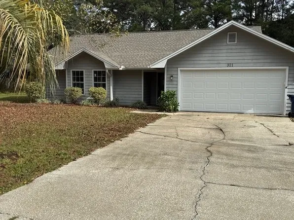 321 Mallard Pointe Dr, Woodbine, GA 31569