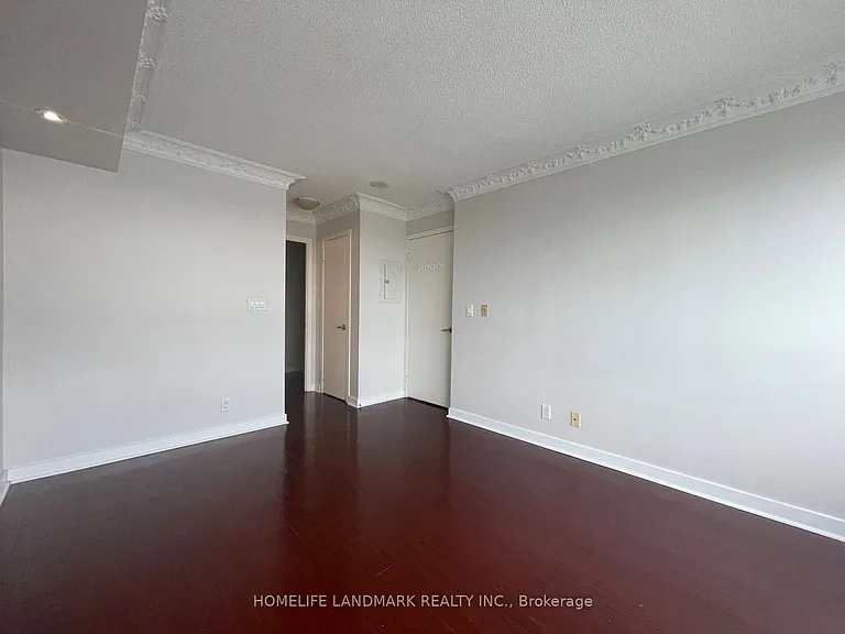38 Lee Centre Dr #2609 — Photo 9