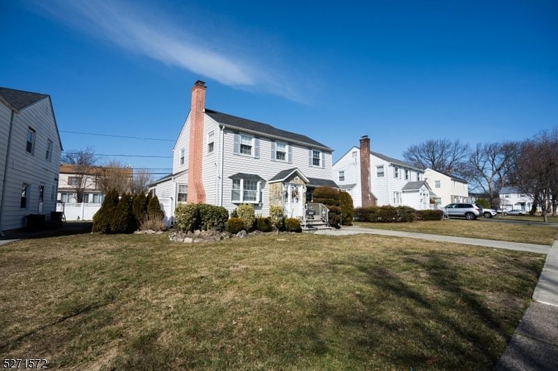 1st image of 111 Elmwood Dr