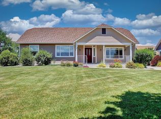 1201 Periwinkle Ln, Fruita, CO 81521