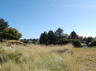 143 N Razor Clam Dr SW, Ocean Shores, WA 98569