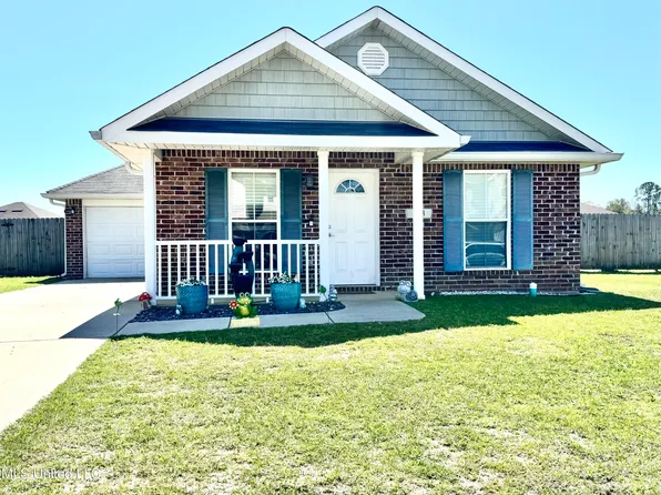 313 Twin Lakes Blvd, Long Beach, MS 39560