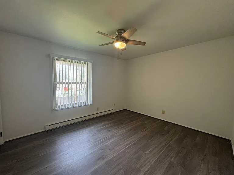741 N Macomb St #8 — Photo 9