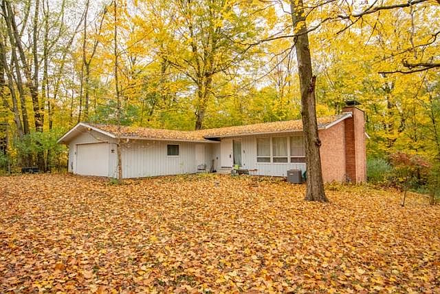 1st image of 59705 Eggermont Pl
