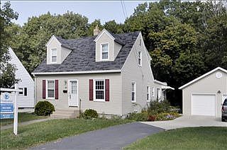1st image of 339 E Oak Grove Ave