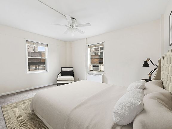 4th image of 2 Fordham Hill Oval APT 1H