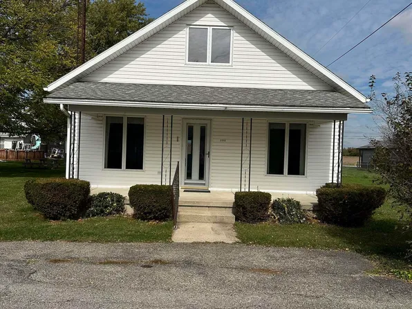 205 E Day St, Royal Center, IN 46978