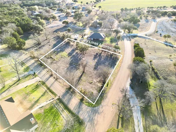 102 Cedar Ridge Rd, Gatesville, TX 76528