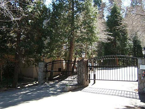 3rd image of 214 Cool Creek Ln