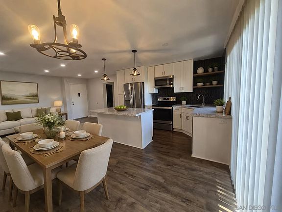 4th image of 7855 Cowles Mountain Ct Unit A6