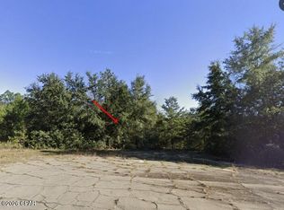 38 Malaluka Ct, Chipley, FL 32428