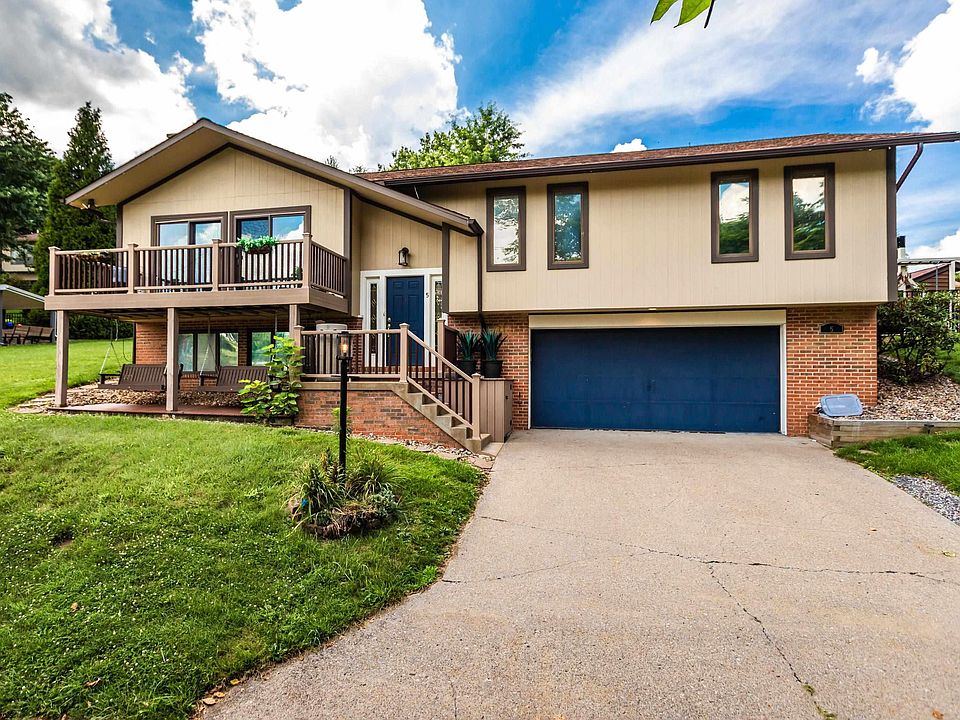 1st image of 5 Cedarwood Dr