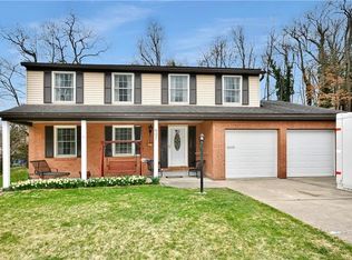 907 Cork Dr, Bethel Park, PA
