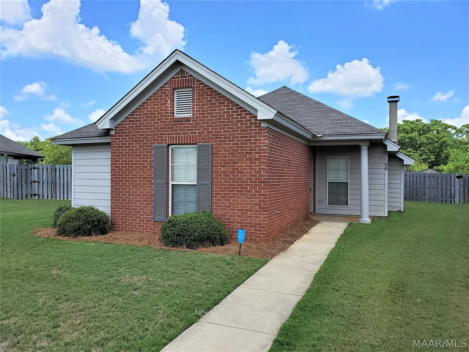2 bed, 2.0 bath, 1354 sqft, $1,600 — Photo 1