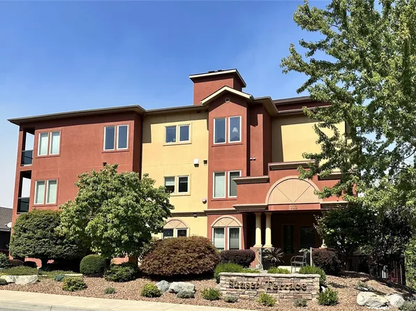 113 E Raymond Street #1B, Chelan, WA 98816