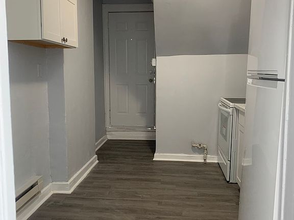 2nd image of 500 N Mulberry St #3F