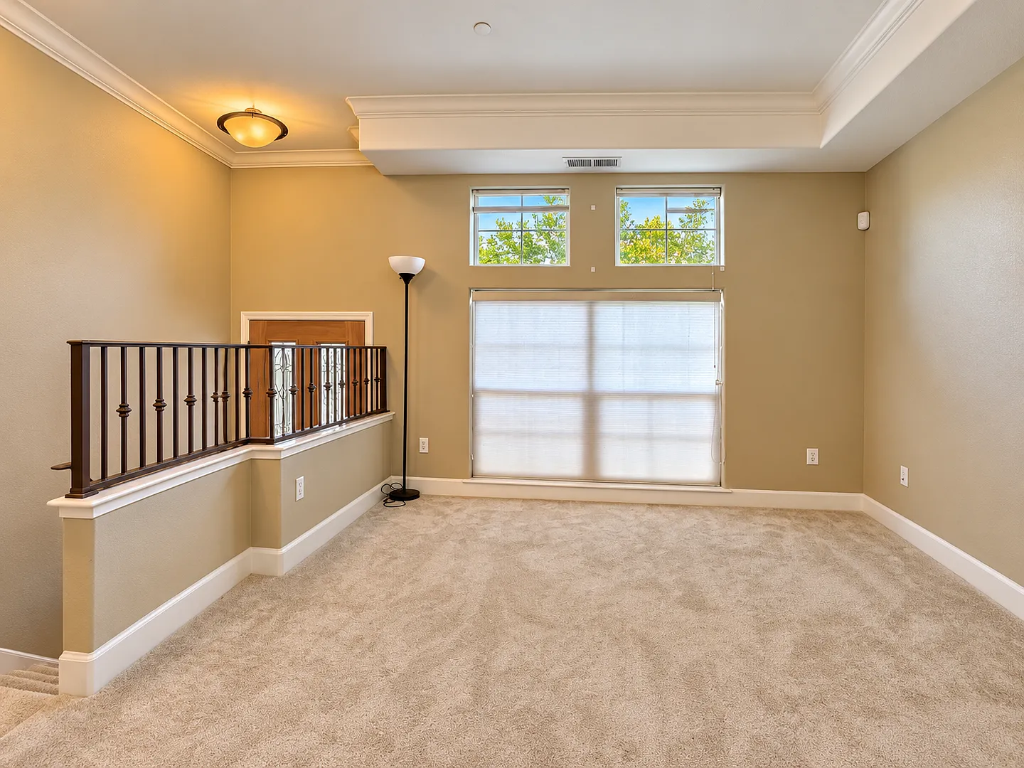 Beautiful 2-Bedroom, 2.5-Bath Fremont Townhome with Attached Garage — Photo 4