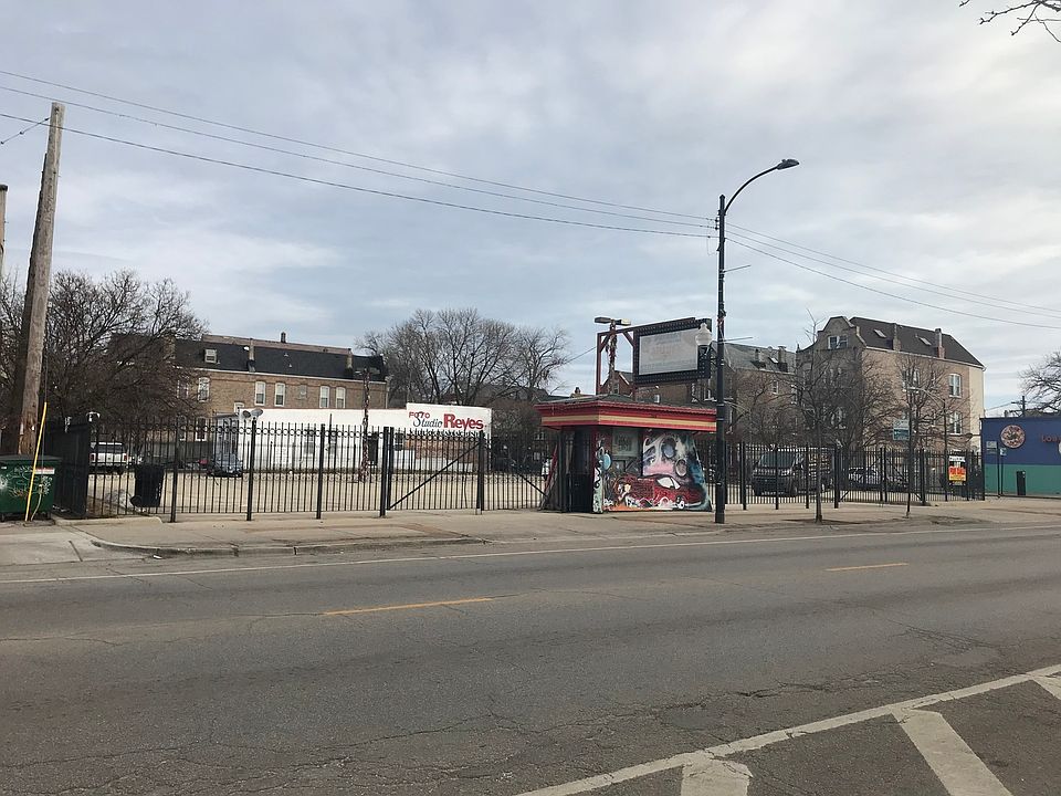 2nd image of 3344 W 26th St