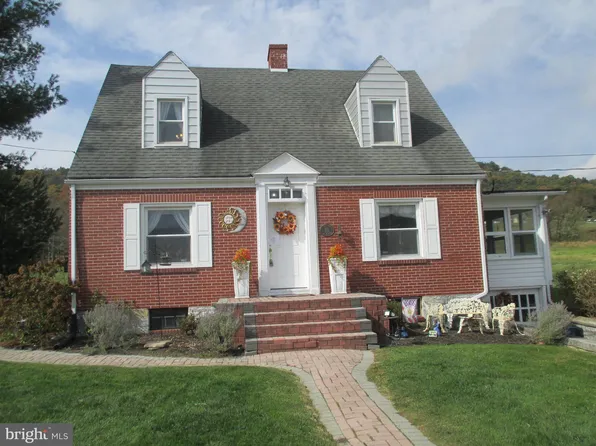 25705 Great Cove Rd, Mc Connellsburg, PA 17233
