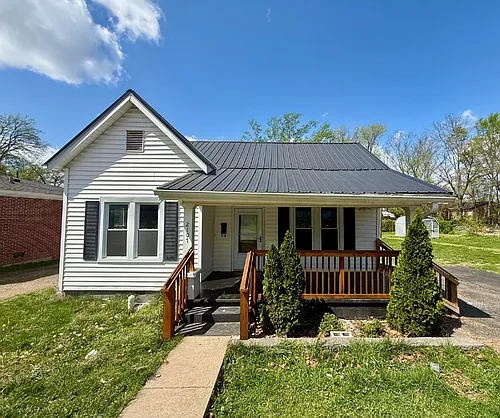 2107 Woodland St Photo 1