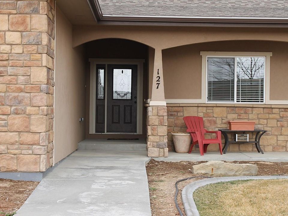 1st image of 127 S Mountain View Dr