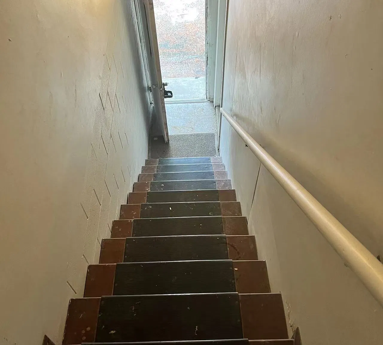 511 SanJuan Drive - East — Photo 1