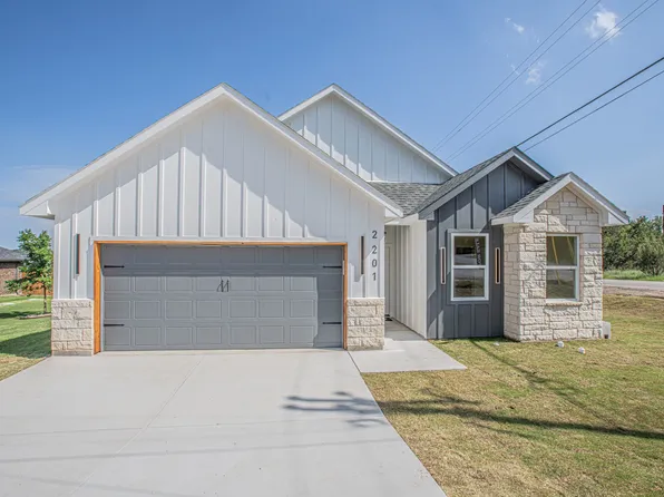 2201 Pedernales Ct, Granbury, TX 76048