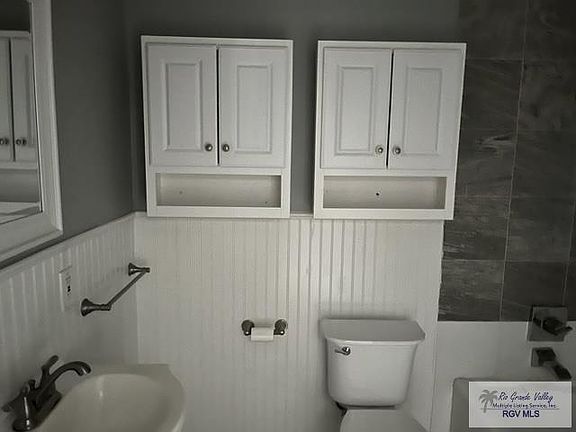 4th image of 401 Boca Chica Blvd APT 503