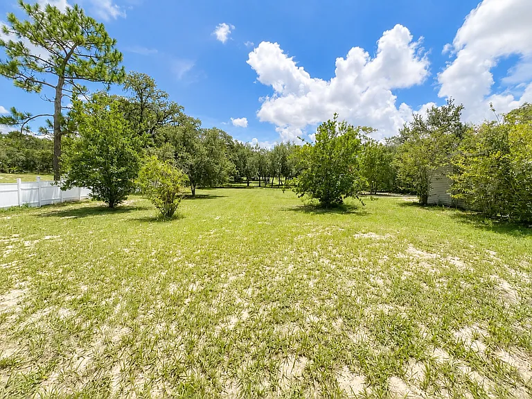 14244 Mulkerin Dr — Photo 35
