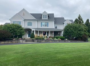 4485 Canterbury Dr, Emmaus, PA