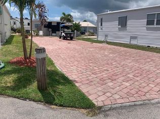 651 Nettles Blvd, Jensen Beach, FL 34957