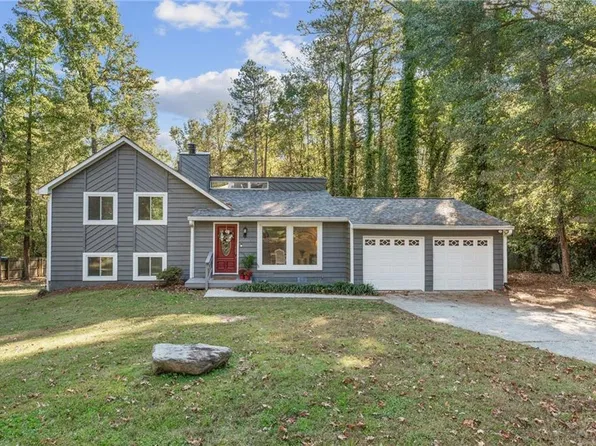 1973 N Landing Way, Marietta, GA 30066